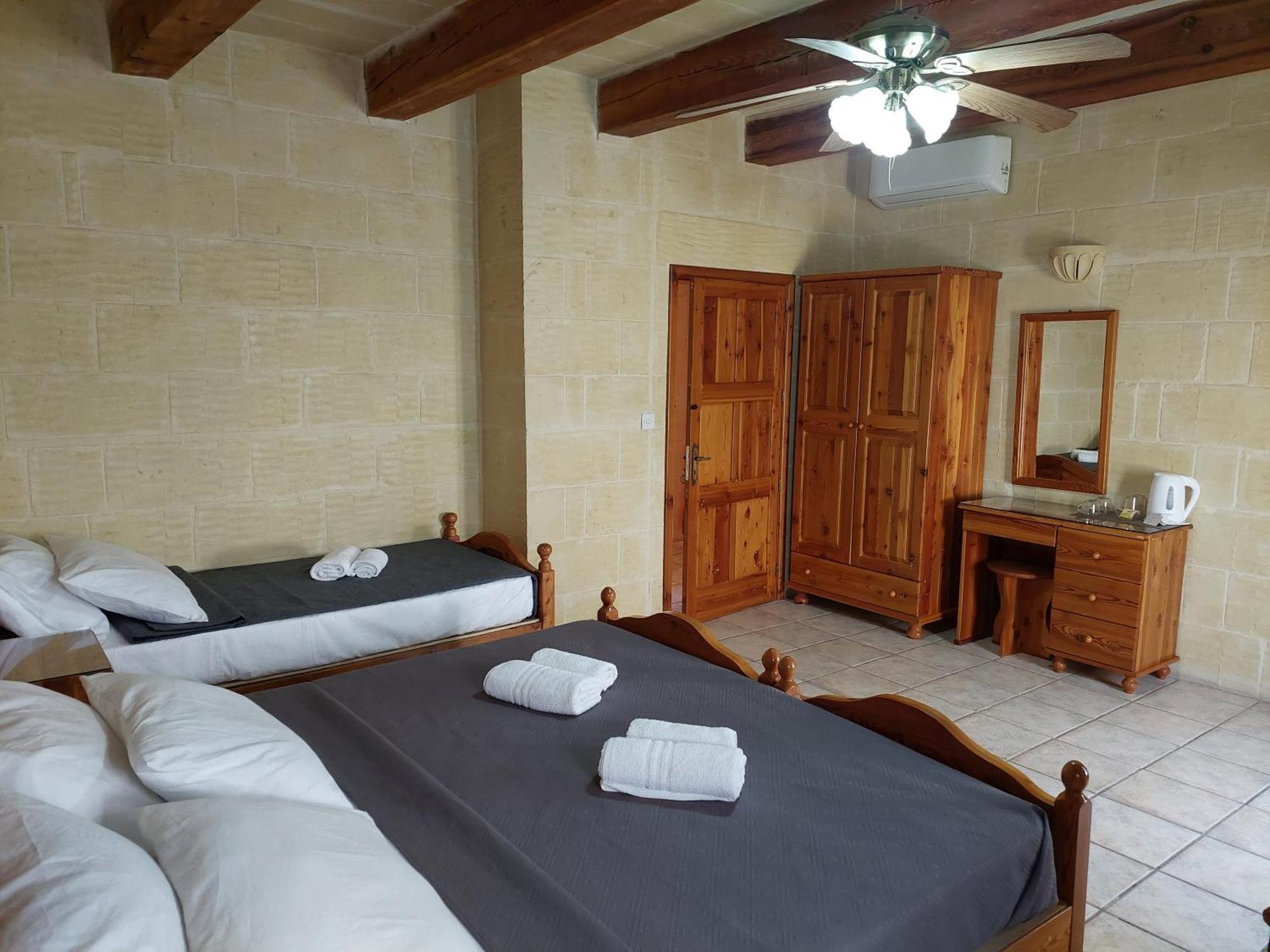 Mj Farmhouse B&B Xagħra エクステリア 写真